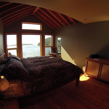 The Homestead Тофино Екстериор снимка